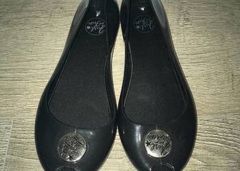 Używany, Nowe gumowe czarne buty baletki baleriny wygodne roz. 40 na sprzedaż  Nisko