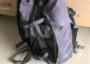 Plecak 4F ACS 2 litry, używany na sprzedaż  Kielce