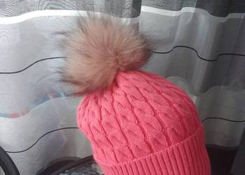 Czapka damska z pomponem na sprzedaż  Chrzanów