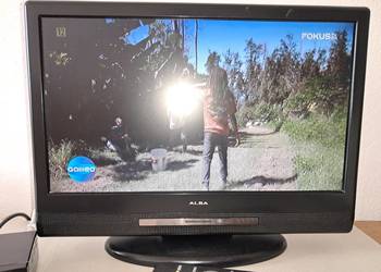 Sprawny mały telewizorek LCD, używany na sprzedaż  Warszawa