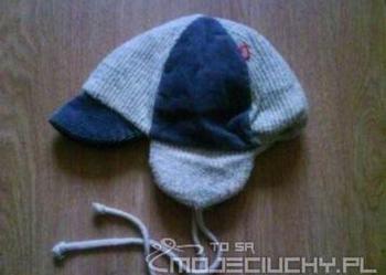 zimowa czapka / uszatka z daszkiem na sprzedaż  Kielce
