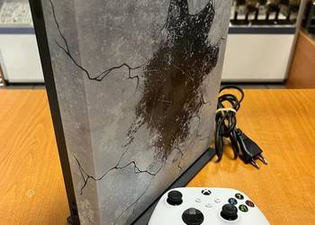 Xbox One X 1 TB–edycja limitowana Gears of War (kontroler Robot White), używany na sprzedaż  Elbląg