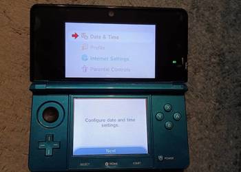 Konsola Nintendo 3ds niebieska komplet, używany na sprzedaż  Warszawa