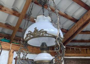 Stara lampa jak naftowa żyrandol mosiądz porcelana na sprzedaż  Bystrzyca Kłodzka