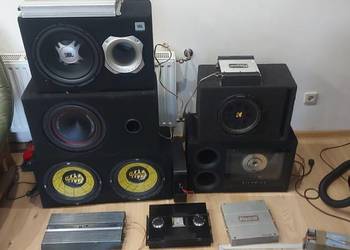 Wzmacniacz subwoofer tuba skrzynia basowa kondensator na sprzedaż  Konina