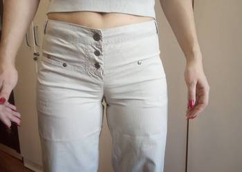 Używany, Spodnie biodrówki z szerokimi nogawkami. na sprzedaż  Częstochowa