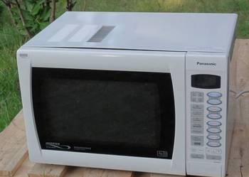 PANASONIC KUCHNIA MIKROFALOWA 32 LITRY STAN BDB na sprzedaż  Warszawa