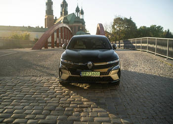 Używany, Renault Megane Przejęcie leasingu, opony zimowe -  najwyższe opcja ICONIC na sprzedaż  Poznań