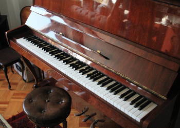 Używany, Pianino Czajkowski, ładny stan, pięknie się prezentuje na sprzedaż  Pszczyna
