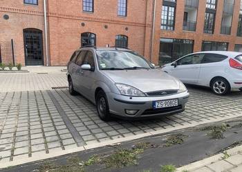Ford focus lift 1.8 tdci kombi ksenon na sprzedaż  Szczecin