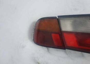 Lampa tylna lewa w błotnik Nissan Primera P11 liftback hatchback na sprzedaż  Kraków