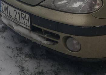 Zderzak przedni renault Megane classic po kolizji na sprzedaż  Białawy Wielkie