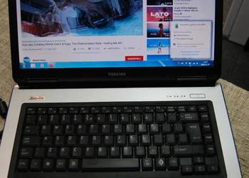 Sprawny Laptop TOSHIBA SATELLITE Ładny stan na sprzedaż  Warszawa