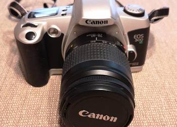 Aparat fotograficzny Canon EOS 500N z futerałem Logic Case. na sprzedaż  Katowice