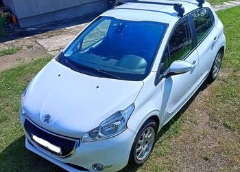 Peugeot 208 van VAT-1, używany na sprzedaż  Wałbrzych