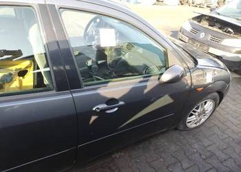 Używany, DRZWI PRAWE PRZÓD FORD FOCUS MK1 na sprzedaż  Lipno