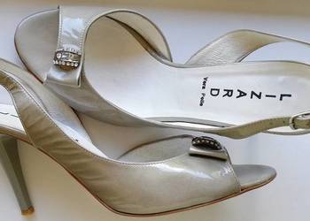 Używany, eleganckie szpilki LIZARD 40 sandały lakierowana skóra skórz na sprzedaż  Szczecin