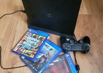Konsola Sony play station 4 1TB 1 pad 4 gry na sprzedaż  Łazy