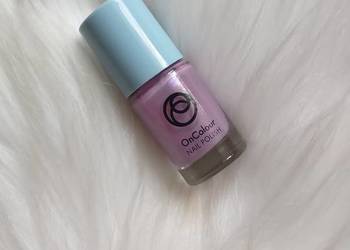 Liliowy lakier do paznokci OnColour / Oriflame na sprzedaż  Olkusz
