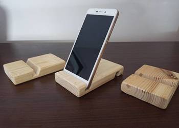 Drewniana podstawka pod telefon, tablet na sprzedaż  Skierdy