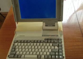 TOSHIBA Laptop T1600+ zasilacz+oryginalna torba -1988r. na sprzedaż  Opole