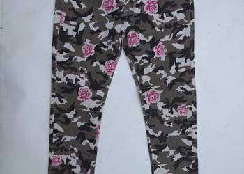 Spodnie damskie moro z różami 42 XL (S) na sprzedaż  Gniezno