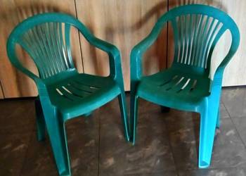 2 szt ogrodowe plastikowe krzesla grube solidne na sprzedaż  Andrzejów