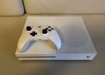 Xbox one s 1TB mało używany, używany na sprzedaż  Kraków