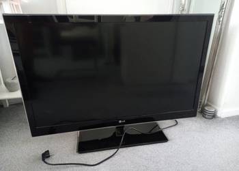 telewizor LG 42 cale hdmi 3D usb dvbt full hd 100hz tv, używany na sprzedaż  Szczecin