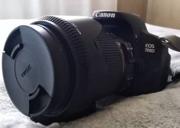 Canon EOS 700D + SIGMA 18 - 250mm +gratis, używany na sprzedaż  Kielce