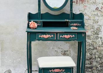 Toaletka kosmetyczna z dużym lustrem, shabby chic na sprzedaż  Jelcz-Laskowice