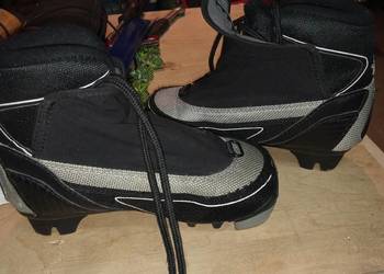 Buty do biegowych nart NNN rozmiar 27, używany na sprzedaż  Ciechanów