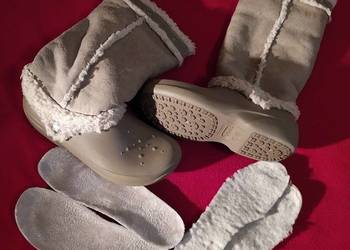 Używany, Klapki crocs NADIA Kozaki futro ultralekkie W11 EU 41/42 - 27 cm na sprzedaż  Lublin