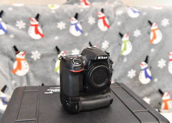 Używany, sprzedam Nikon D7100 z przebiegiem 6127 na sprzedaż  Mniów