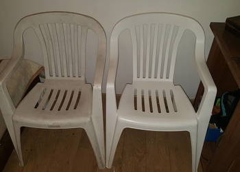 Krzesła ogrodowe plastikowe używane, używany na sprzedaż  Konin