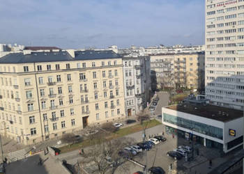 Kawalerka w Centrum Warszawy bezposrednio, używany na sprzedaż  Warszawa