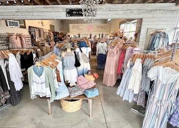 ODZIEZ i BUTY FIRMOWE WŁOCHY FRANCJA, używany na sprzedaż  Jelenia Góra