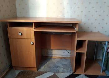 Sprzedam biurko komputerowe na sprzedaż  Olszyc-Folwark