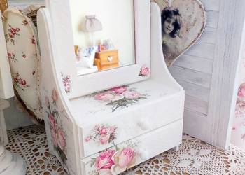 Toaletka Decoupage rękodzieło na sprzedaż  Czarków