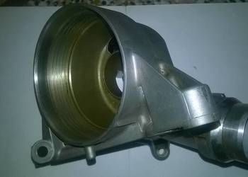 Obudowa filtra oleju BMW E90 E91 E92 323I 325I 330I E60 530I, używany na sprzedaż  Poręba