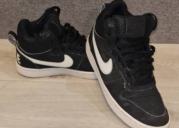 Buty chłopiec Sneakersy Nike Court Borough rozm 37.5 na sprzedaż  Łódź