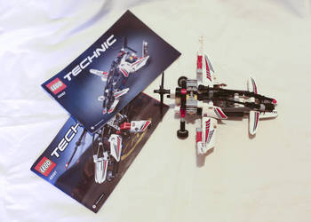 Używany, Lego Technic Helikopter Samolot 2 w 1 nr. 42057 na sprzedaż  Gdańsk
