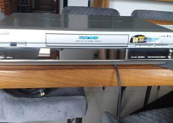 Używany, Odtwarzacz VHS PANASONIC NV-HS 830 EE-S na sprzedaż  Kórnik