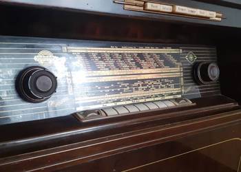 Stare radio z &quot;Kuba&quot; z gramofonem Telefunken. na sprzedaż  Gliwice