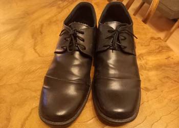 Używany, Buty wizytowe, komunia, eleganckie 38 na sprzedaż  Łódź
