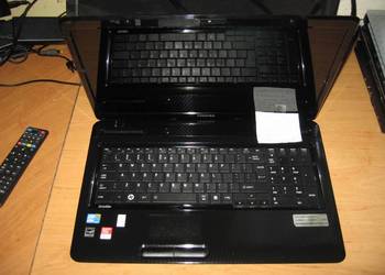 Nowy Laptop 17 cali z grafika Toshiba . Multimedialny gwaran na sprzedaż  Częstochowa