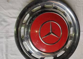 Kołpak Mercedes W123 Beczka (czerwony) na sprzedaż  Iłża