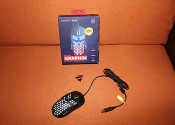 Używany, Mysz Trust GXT960 Graphin + przypinka Nowa na sprzedaż  Chorzów