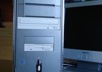 Komputer PC oryginalny Wndows XP, używany na sprzedaż  Gorlice
