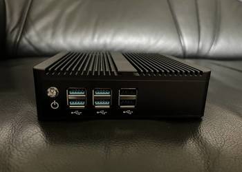 Używany, Mini komputer Gigabit Ethernet HDMI 8xUSB WiFi Win10 Pro bez wentylatora na sprzedaż  Tarnobrzeg